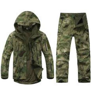 پوشاک نظامی